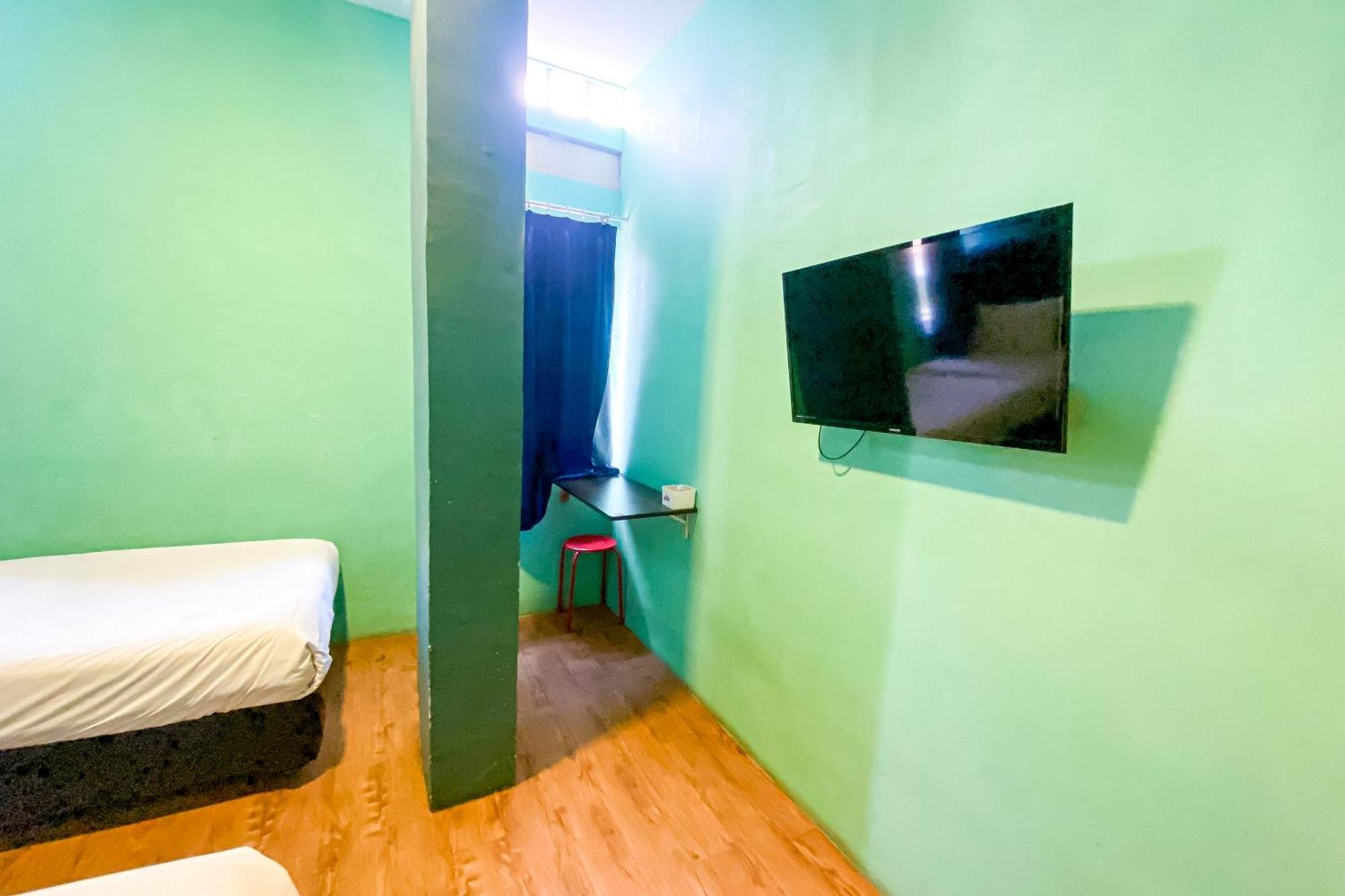 Reddoorz At Sentosa Jaya Helvetia Hotel Medan Luaran gambar