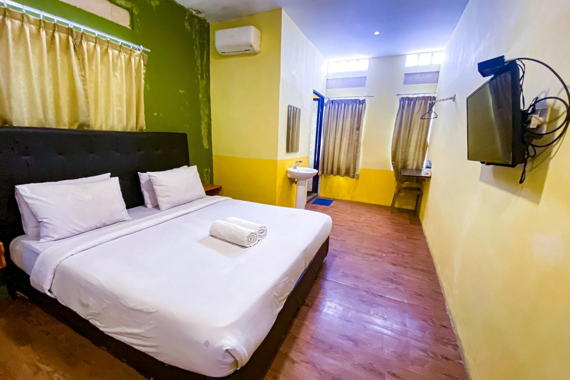 Reddoorz At Sentosa Jaya Helvetia Hotel Medan Luaran gambar