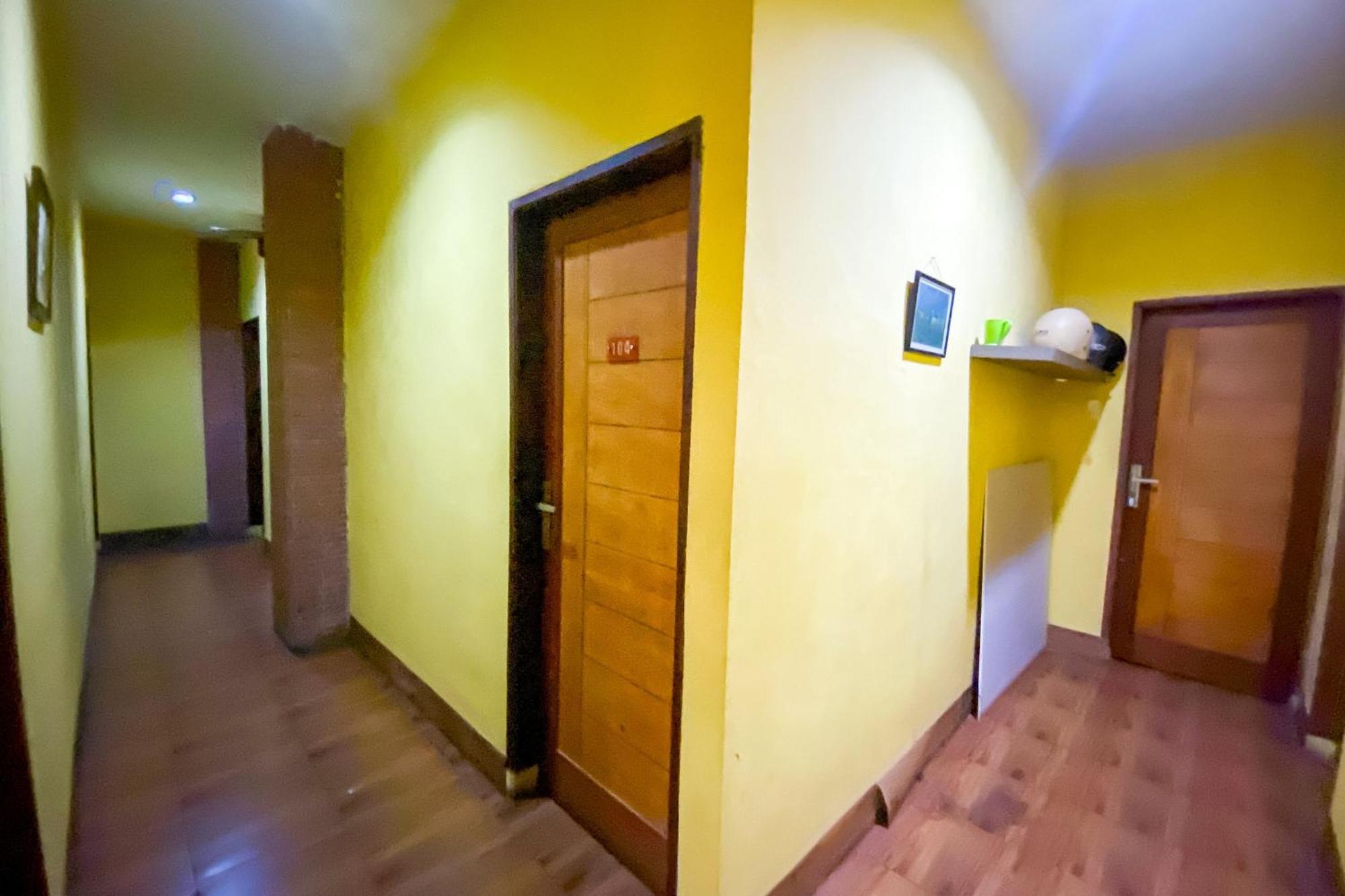 Reddoorz At Sentosa Jaya Helvetia Hotel Medan Luaran gambar