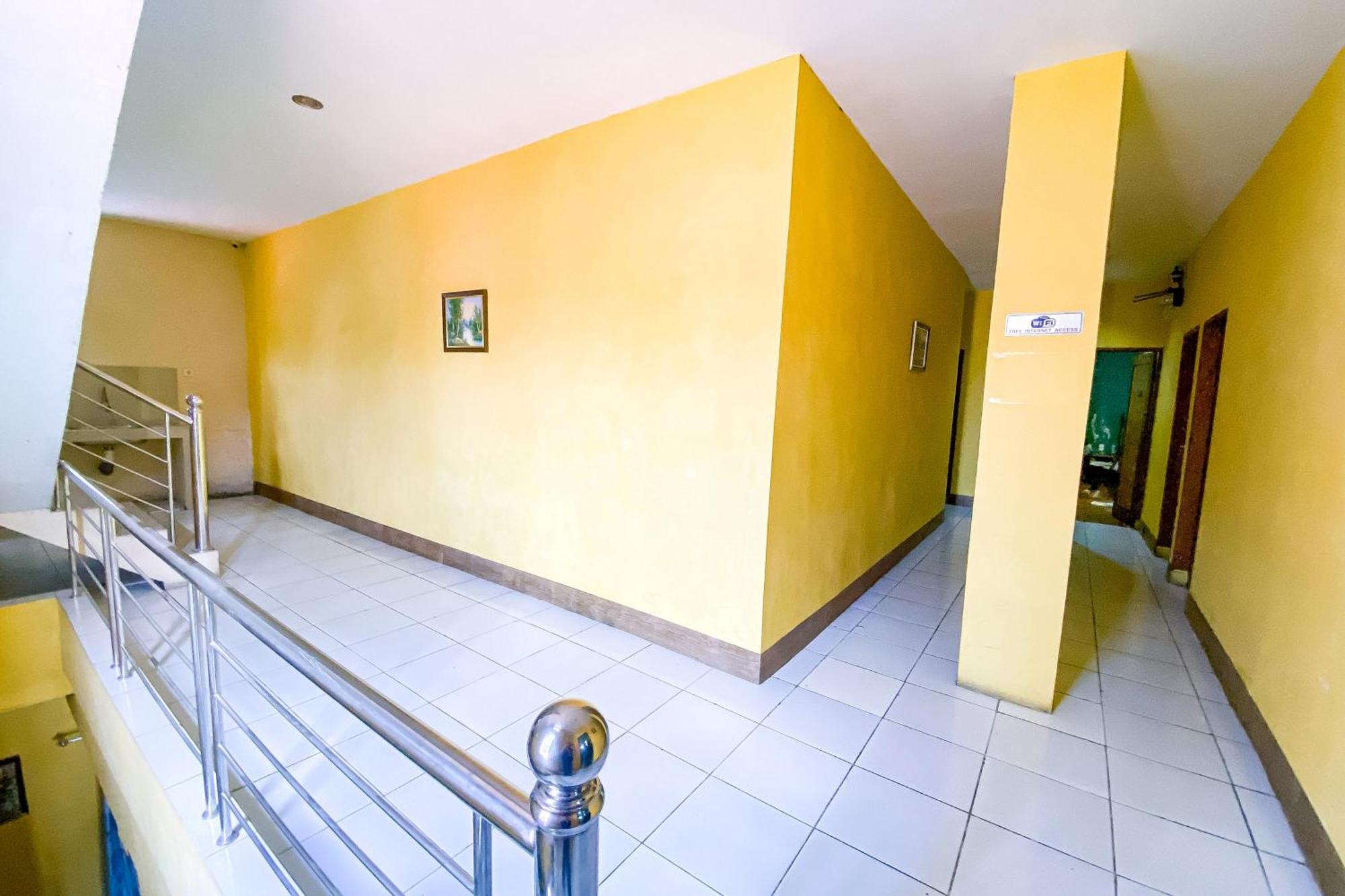 Reddoorz At Sentosa Jaya Helvetia Hotel Medan Luaran gambar